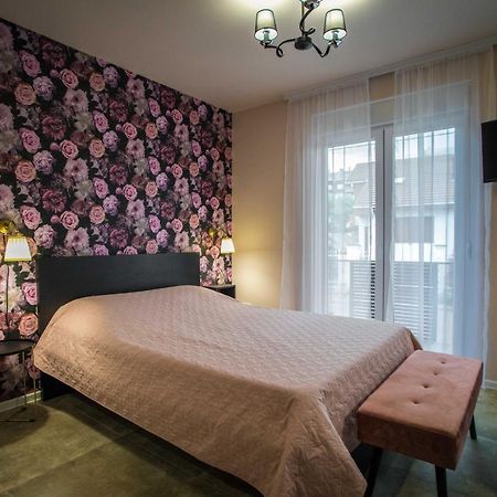 Apartmani Mis Šabac Exterior foto