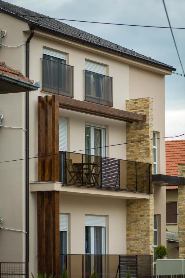 Apartmani Mis Šabac Exterior foto